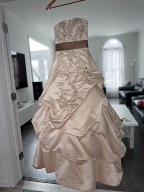 Oleg Cassini Wedding Gown